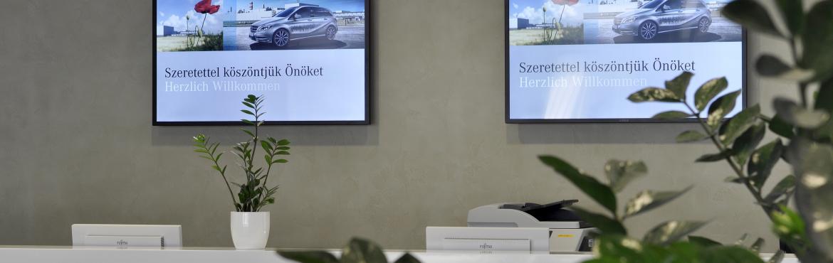 spinetix solution for enterprises at mercedes benz production plant